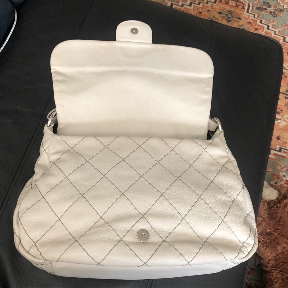 SOLD**Chanel Classic Maxi Jumbo XXL Flap Bag - Picture 4 of 15